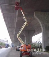 天津出租進(jìn)口高空作業(yè)車，空壓機(jī)，發(fā)電機(jī)，升降機(jī)